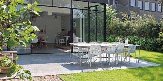 fluweel dienen Vulkanisch Buitenvloer - Beton Eindhoven - Betonvloer in je tuin